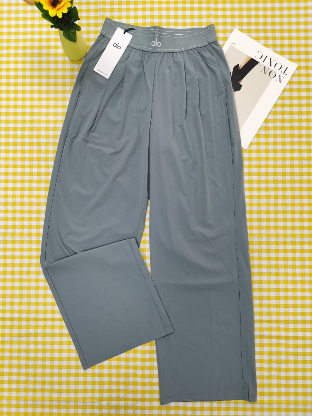 🍒Authentic ALO Yoga Pants steel Grey (Regular)💖